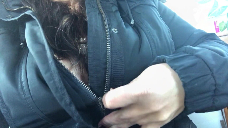 Tanja Tachee: XXL nipples - movie # 1