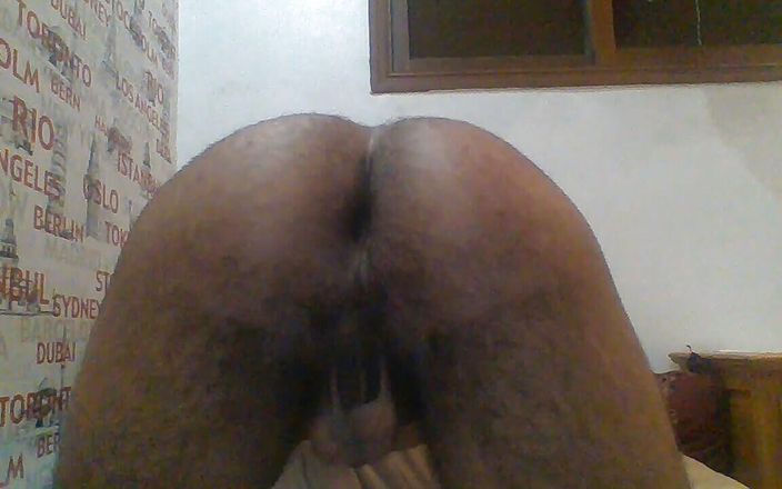 Sexy bottom: 내 배고픈 엉덩이는 큰 자지가 필요합니다. 섹시한 하의