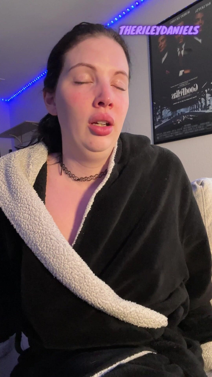 Riley Daniels: Impromptu Sneezing Fit