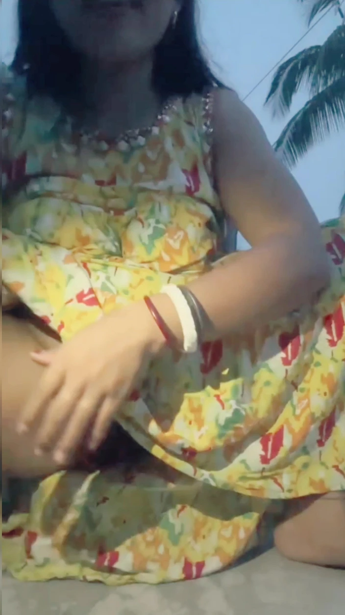 Hot Nisha bhabhi: Desi Bhabhi Fuck with Vibrator