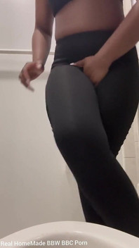 Desperate for a Wee Cutting My Legs Pissing POV in the Toilet