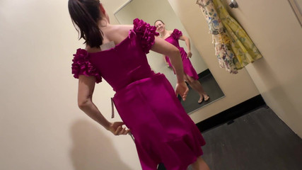 Bigmax8inch: Alışveriş merkezi özel soyunma odası teşhiri