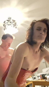 Gigi et Dave, copine trans, archive, épisode 12