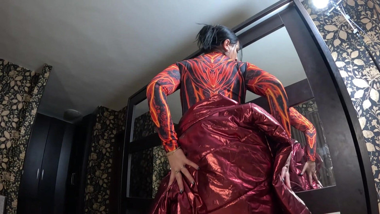 MilfyCalla: 빨간 스타킹 점프수트 페티쉬 - 카멜토 애타게, 딥 오럴과 내 다운재킷에 사정