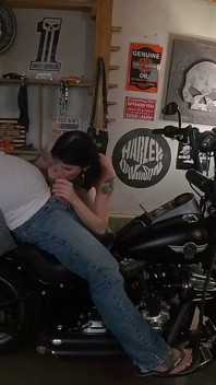 Kongkek motosikal dan Cigar dengan MTF Victoria Glee