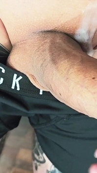 Verrückter Solo-Mann Masturbiert 2