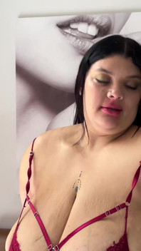 Gorda e peituda rabuda latina lésbicas comendo buceta