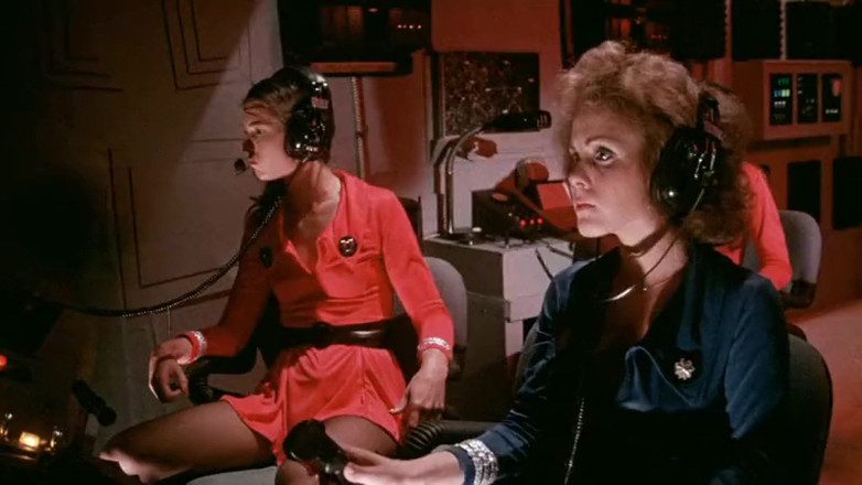 Bisco Birchwood Productions: C3PO este supt! SCIFI RETRO!