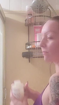 For All My Hair Lovers Watch as I Wash It All in the Shower