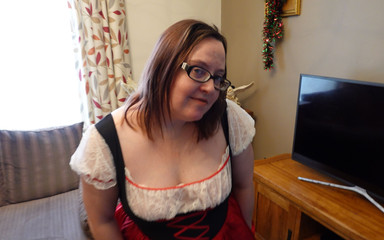 Littlevixen: Wench gioca con grandi tette