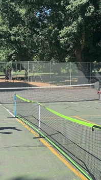 Pickleball Cânt în trei cu Instructor - Cliff Media Productions