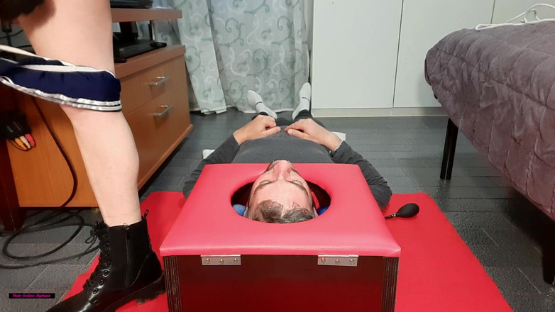 goddess82: Make Me Comfortable on Your Face! My Human Chair! Part 2