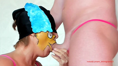 Ladyloveyoung60: Blowjob GILF dalam Thong