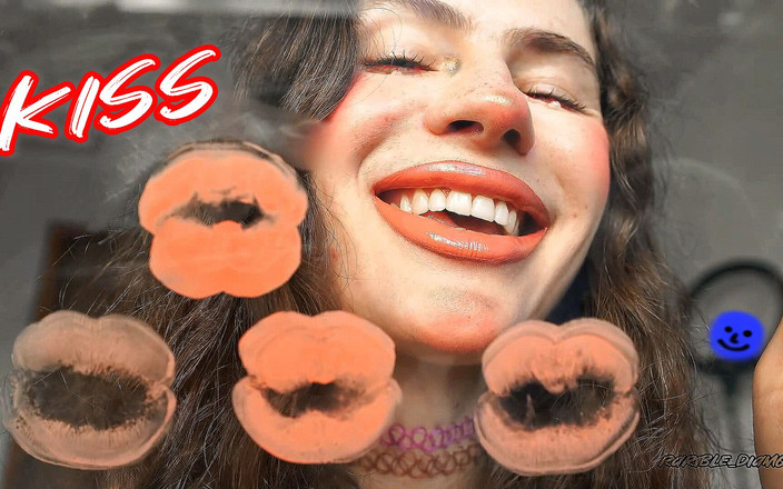 Rarible Diamond: Nahý nezbedný polibek