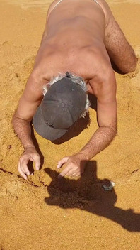 Ladysilva Hot Ass on the Beach, Go Fuck Me