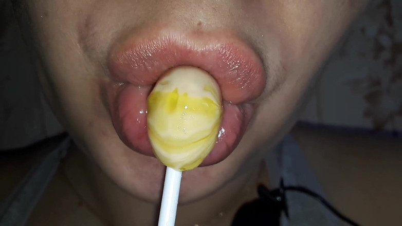 Lux Eva: Questo video ti farà masturbare. Suoni di