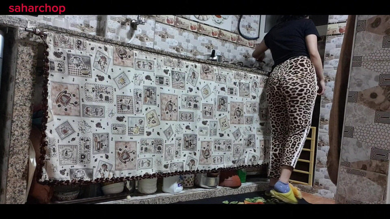 sahar good: 我继母的朋友操我作为一个好男人