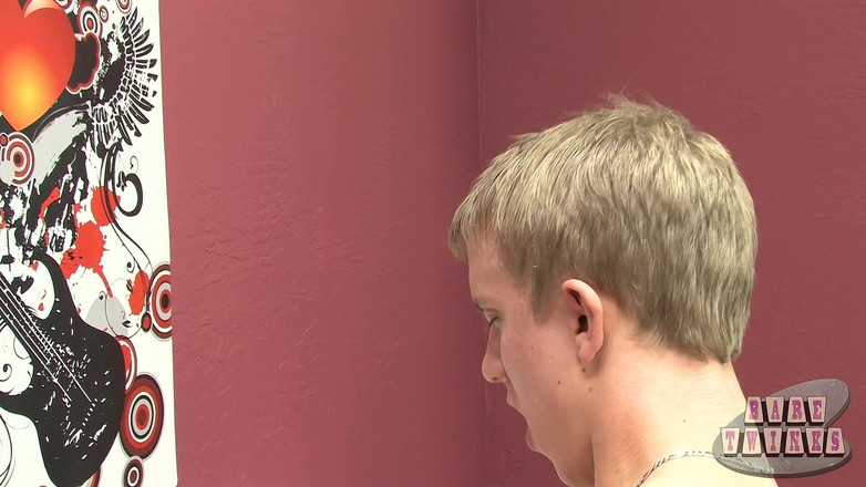 Bare Twinks: Возбужденные ебари в конце ночи с кримпаем