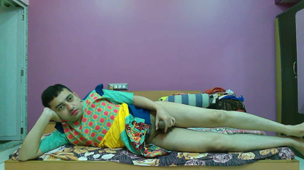 Cute & Nude Crossdresser: Sexy mariquita crossdresser femboy Dulce piruleta masturbación y semen en...