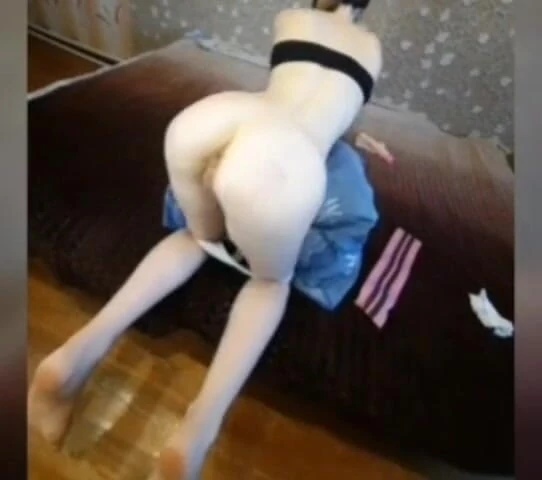 Sexsilady: Stop Twisting Your Ass, Jump on the Dick