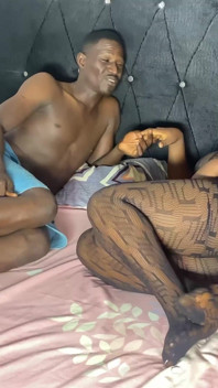 घर का बना मीठा रसदार स्लॉट मुझे चोदो कोई नहीं रुकता