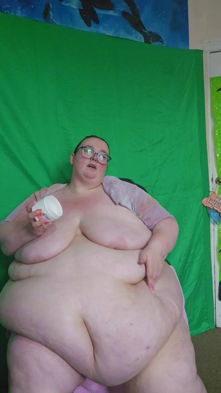 SSBBWLadyBrads: SSBBw massaggio corpo grasso con crema