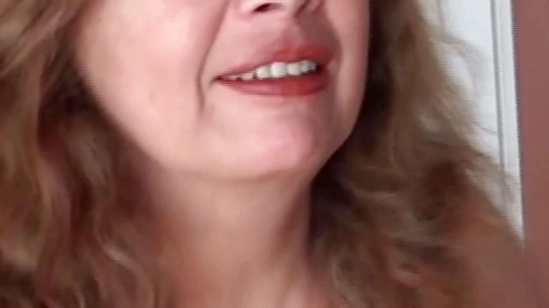 Ardientes69: Mature beauty dresses and undresses to fuck hard, she loves...