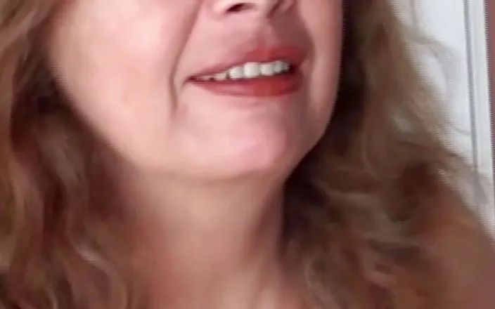 Ardientes69: Mature beauty dresses and undresses to fuck hard, she loves...