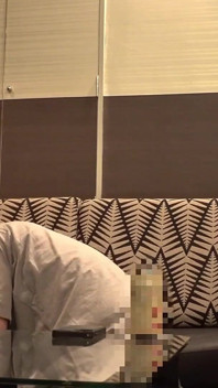 Real-life Married Women's Affairs at Love Hotel - Footage of the Secrets of Big-breasted Wives -4