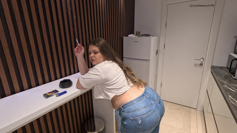 Your fantasy studio: Kouření a prdění v džínách