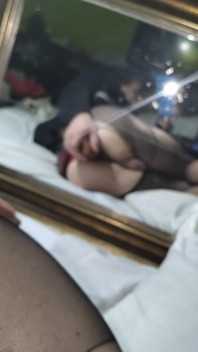Minha bunda virgem fofa em meias