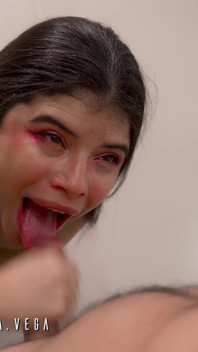 After Min’s BJ Video Cleanup: I Finished Him off with My Hungry Mouth & Swallowed Every Drop - Selena Vega