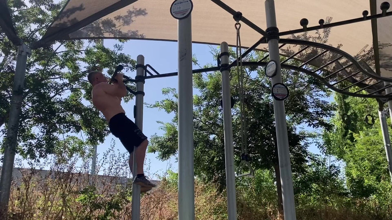 Alex Igogo: 알렉스 아트