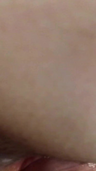 申し訳ありませんが、おしっこが必要です。あなたが望むなら、あなたは見ることができます。指のお尻クソ。嫌いな人と猫の接写。中出し。