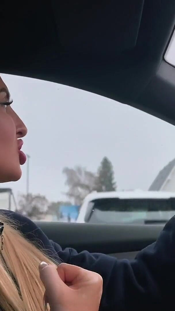 Pedal Pumping Goddess (Goddess Lena)
