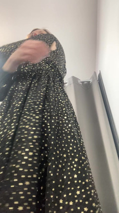 MistressWriggler: Getting Naked to Try on Designer Dresses in a Posh...