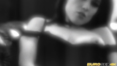 Porn Gutter: Lucie Is Looking for Love
