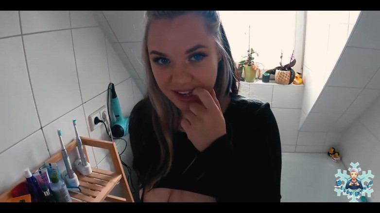 Billy Frost: Ranní šukání v koupelně