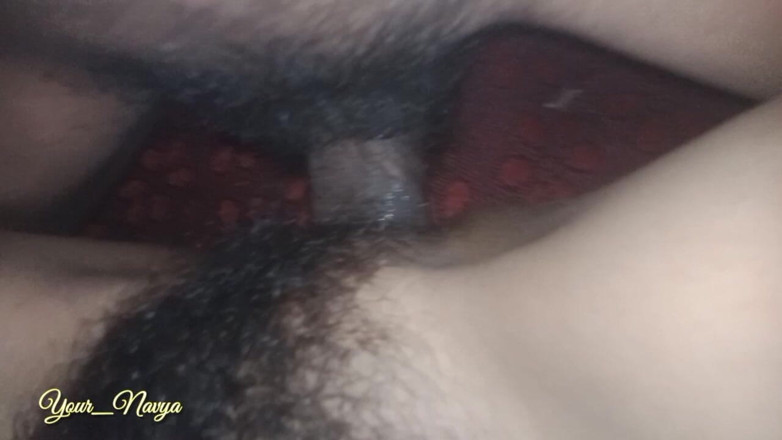Your Navya: La bella maharshtriyan al college magra fa sesso