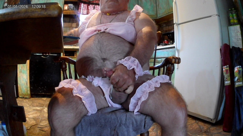 Mark Fletcher: Vestida de leche