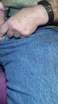 La zia Ann fa un footjob assolutamente da vedere i piedi più sexy sul web