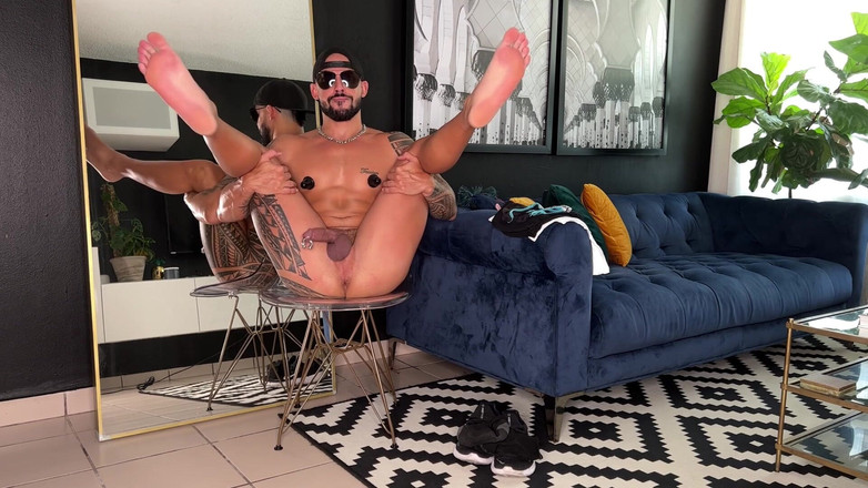 ortizjona: Ich pumpe meine nippel, bevor ich in die bars im...