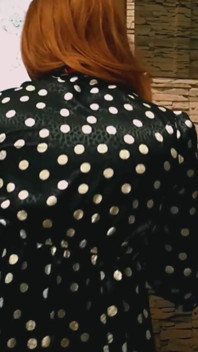 Sissy sonechka si cewek rambut merah hampir kepergok di tangga waktu lagi asik seks anal