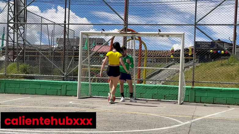 Calientehubxxx: Mundial Special - Colombia Mexico deel 1