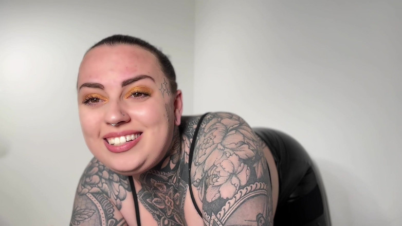 Miss Valentina: Babysitter furzen, demütigung