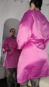 Do You Like Watching Stepmommy Get Dressed?