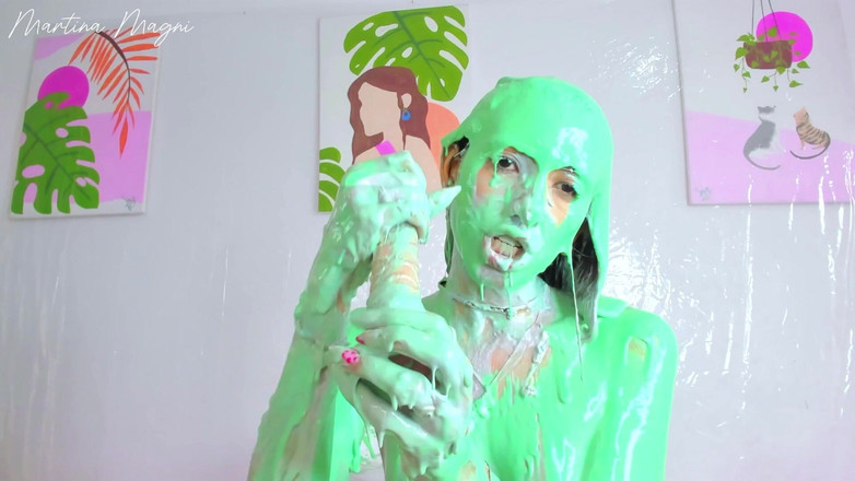 MartinaMagni: Instrucțiuni de masturbare haraznică Joi Wam