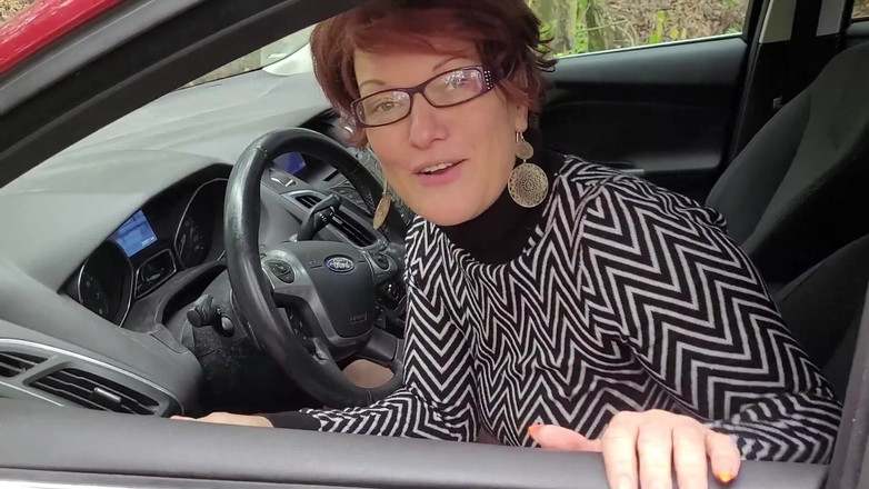 Popp Sylvie: Après avoir baisée le fan, une autre vient tout de...