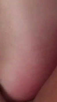 Esposa leal tinha preparado sua caverna anal para seu marido de quatro