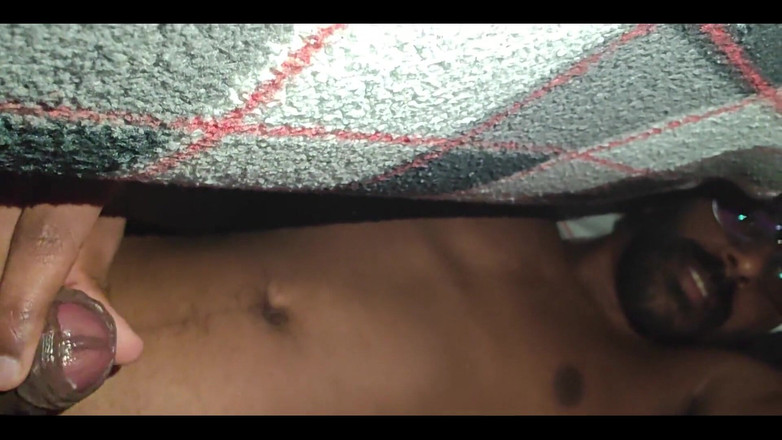 NANDgasm: Przyszedł na moje prześcieradła, które niedawno myłem